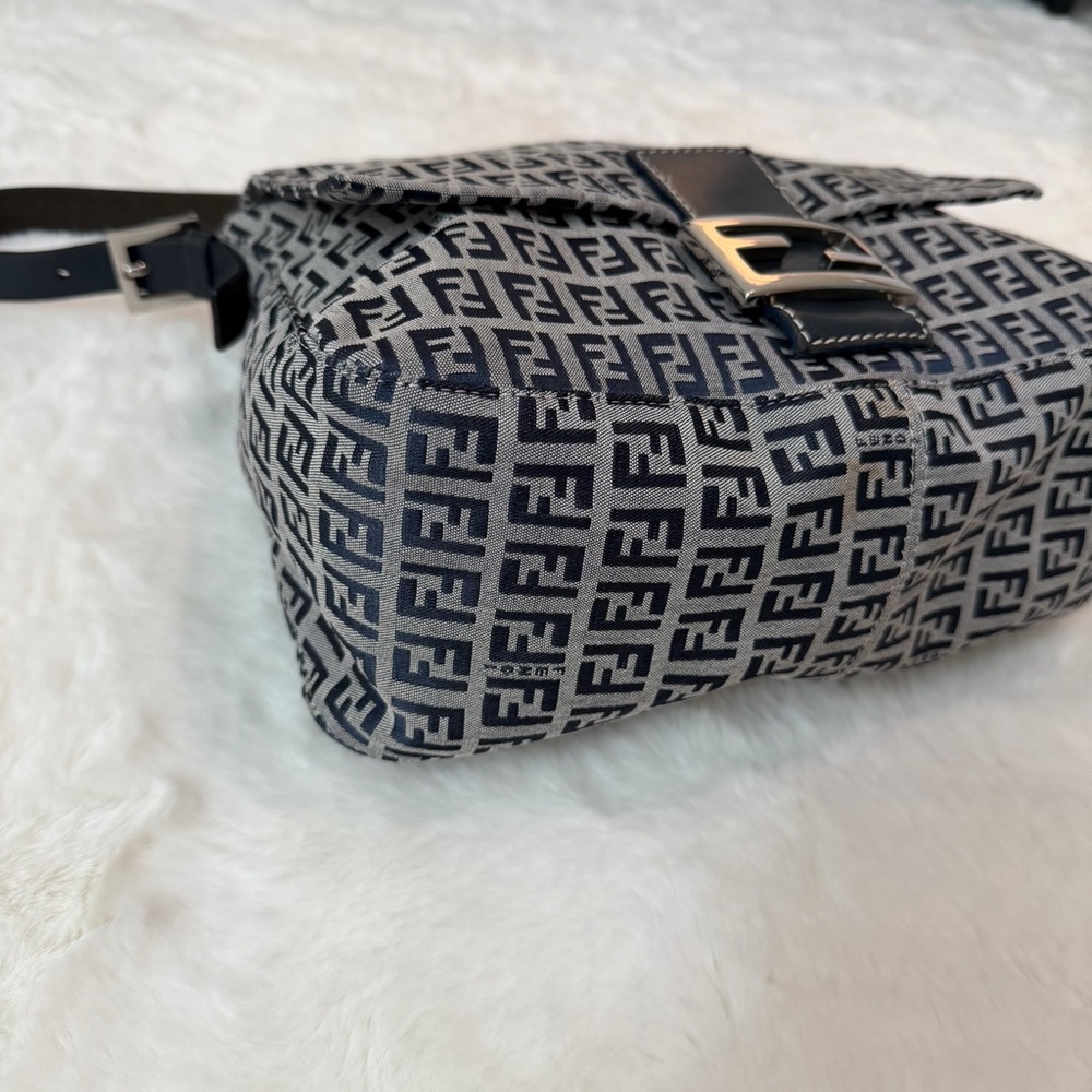 Fendi Mamma Zucchino Baguette - Picture 14 of 16